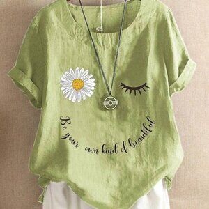 New Curved Ladies Daisy print shirt sz 3x (fits like 14/16)